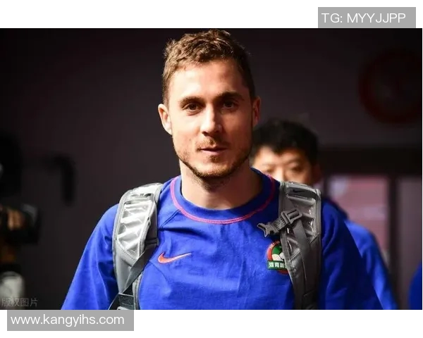 足球明星因抚养费纠纷引发舆论热议家庭责任与公众形象的双重考验