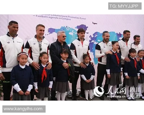 帅哥足球明星现状揭秘与最新动态图片分享